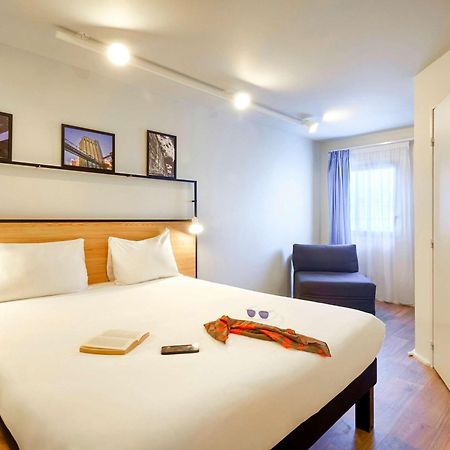 Ibis Lorient Centre Gare Hotel Ngoại thất bức ảnh